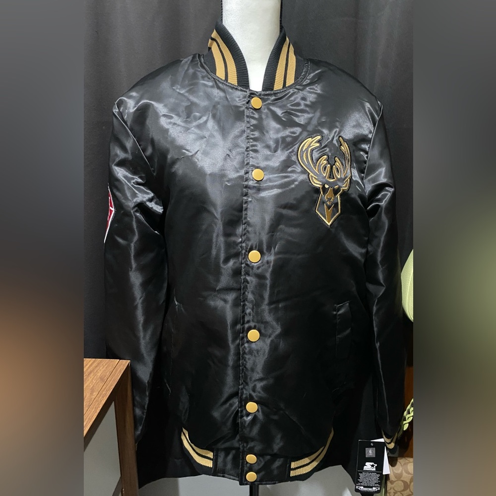 NWT NBA Milwaukee Bucks Rakuten 75th Anniversary Bomber Jacket Small Black Label